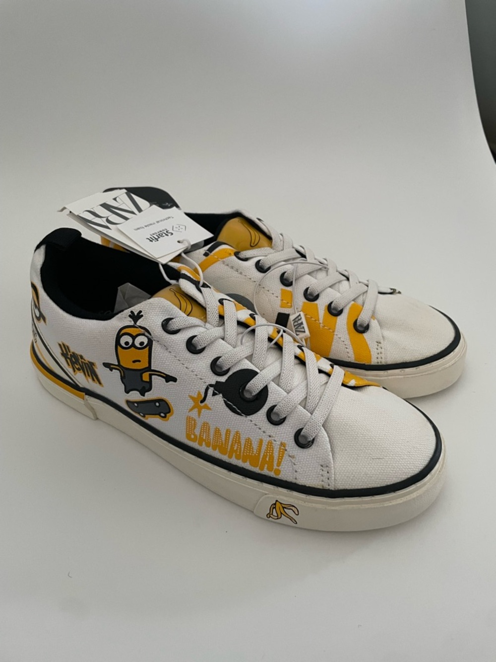 Zara minions Sneakers kids size 3.5